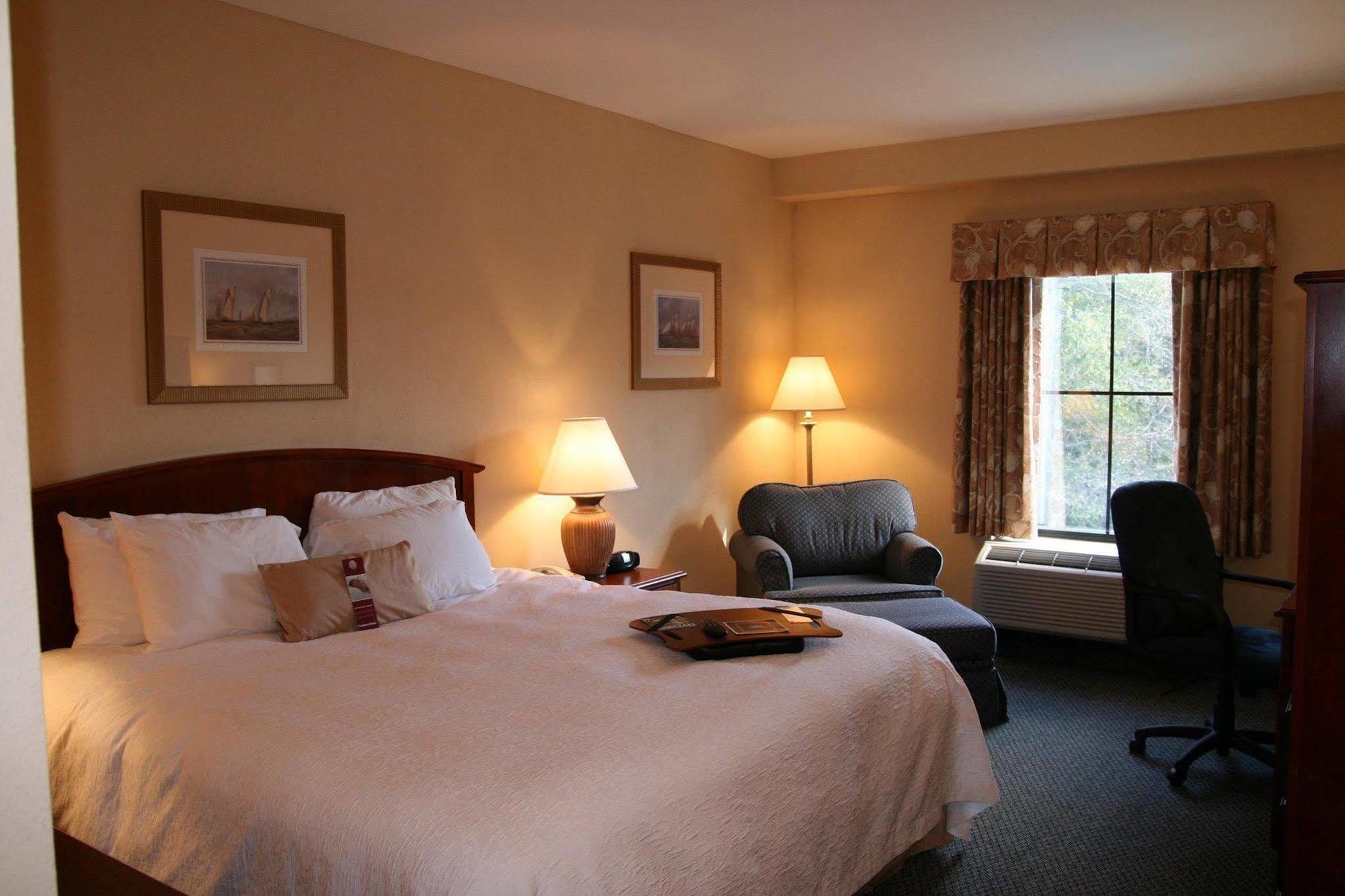 Hampton Inn Charleston-Daniel Island Exterior foto